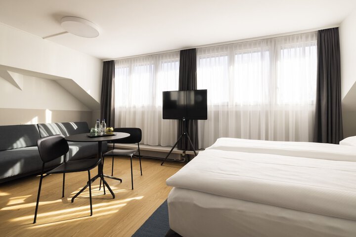 Room 20 of 81