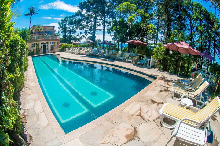 Pool 29 of 60