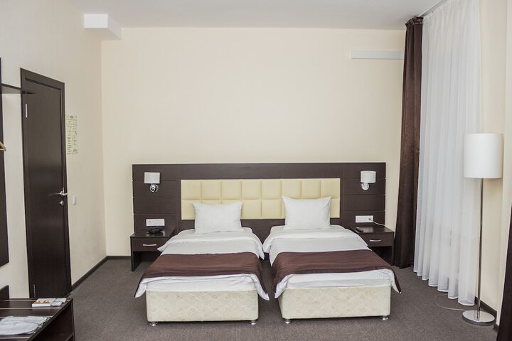 Room 22 of 50