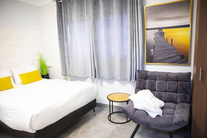 Room 38 of 71