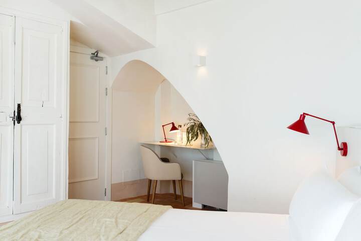 Room 18 of 40