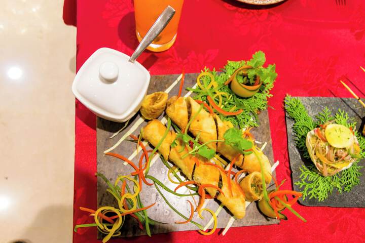 Dining 45 of 71
