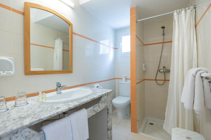 Bath Photo