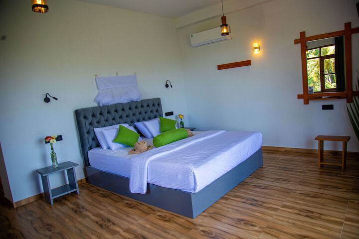 Room 14 of 71