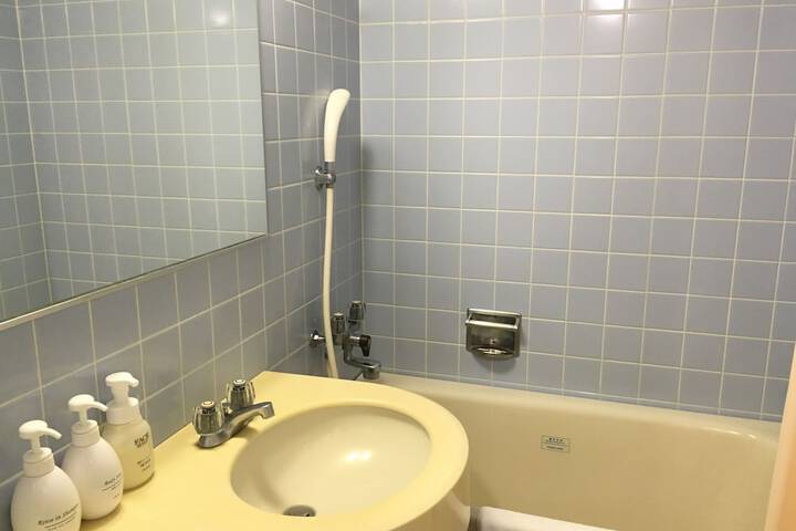Clean Restrooms