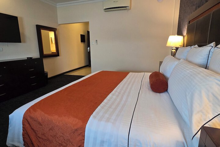 Room 47 of 74