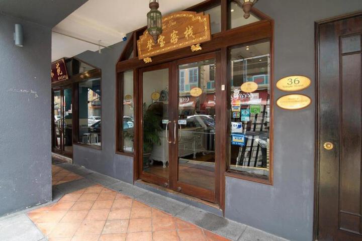 Photo 10