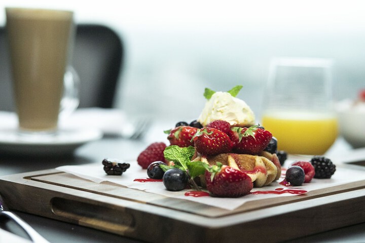 Breakfast/Coffee Service 18 of 25