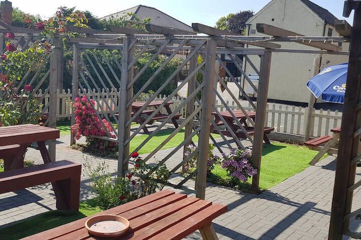 Terrace/Patio 32 of 34