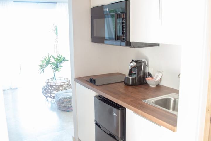 Private kitchenette