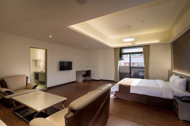 Room 12 of 45