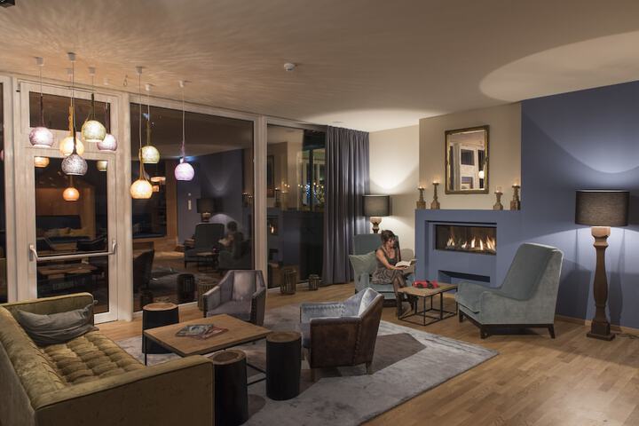 Hotel Interior 22 of 28