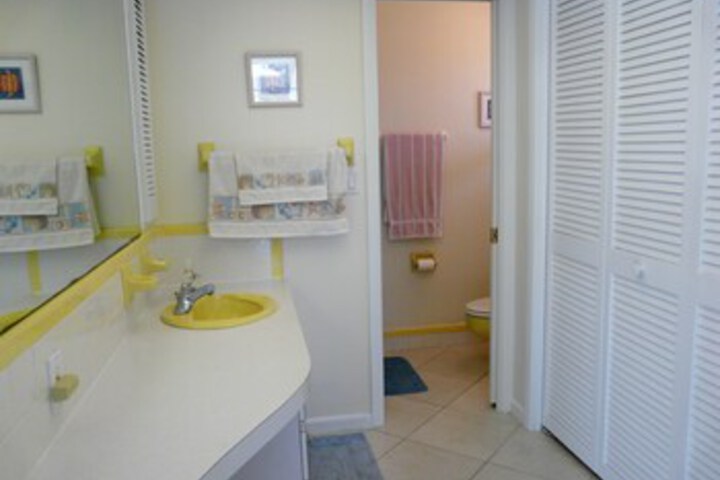 Room 34 of 75