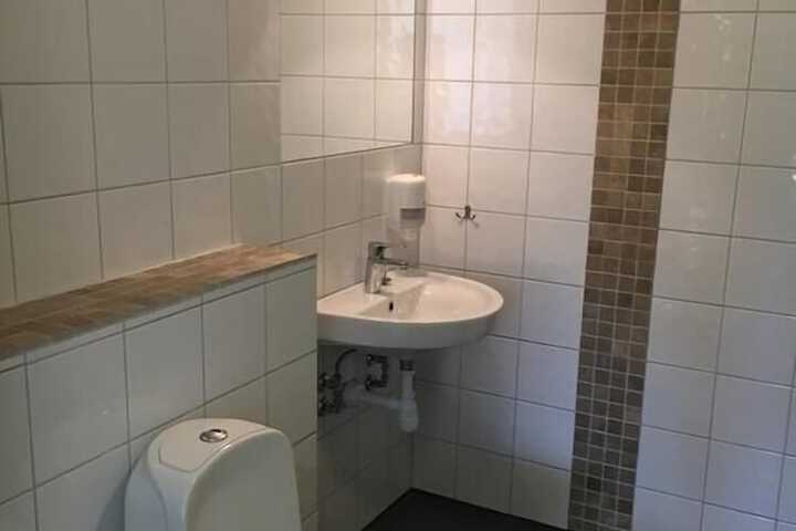Room 3 of 13