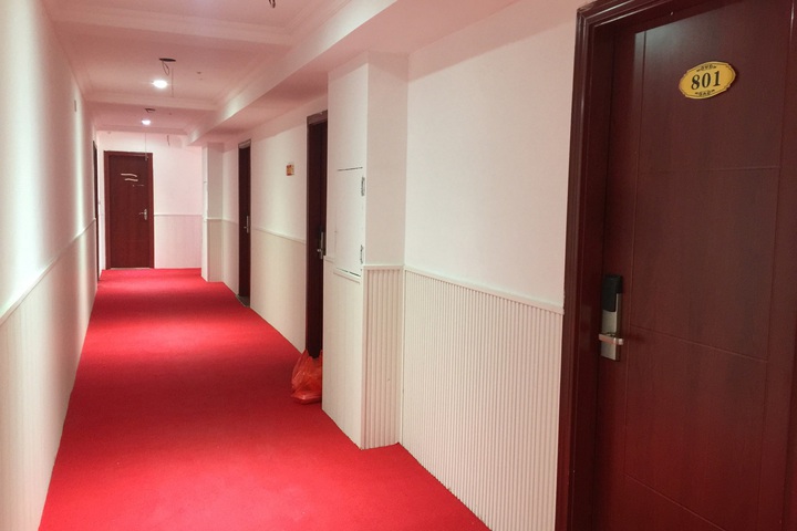 Hotel Interior 10 of 14