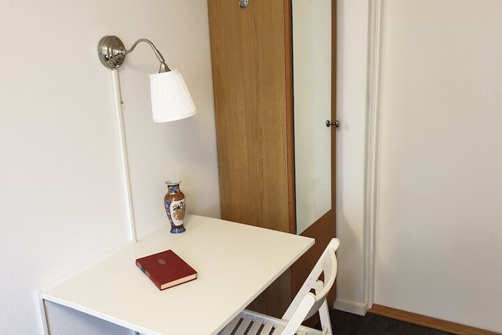 Room 16 of 49
