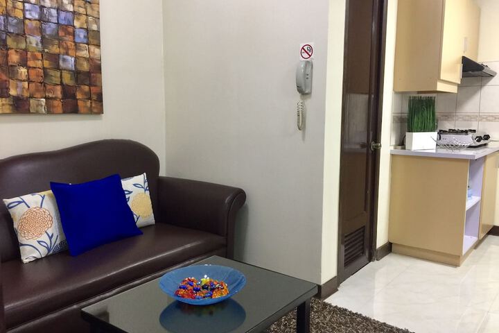Room 12 of 52