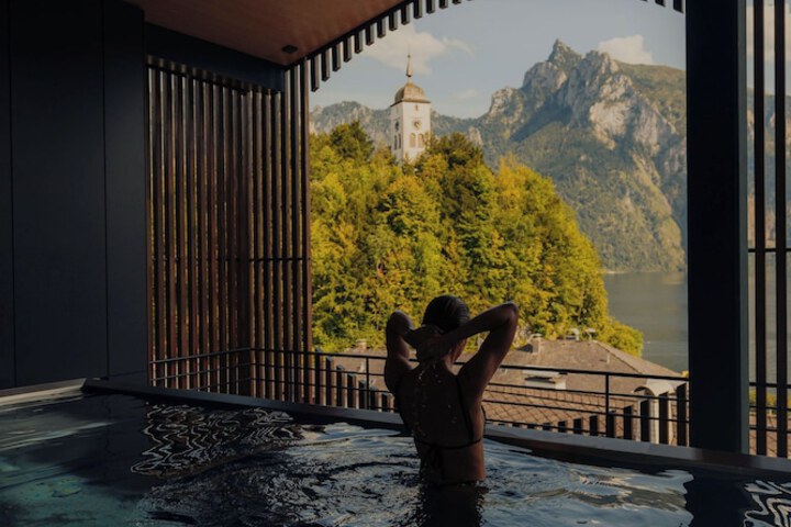 Pool 77 of 130