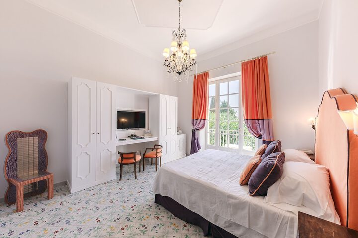 Room 21 of 69