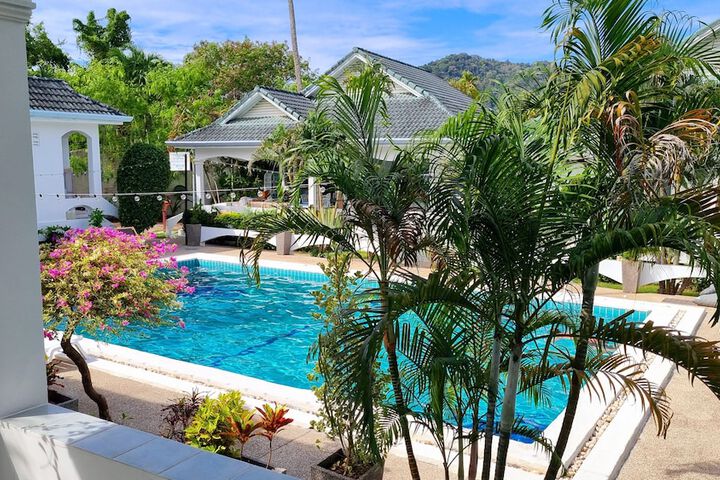 Pool 18 of 22