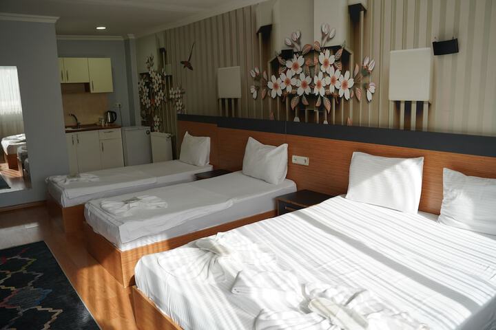 Room 13 of 52