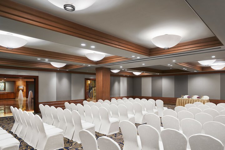 Ballroom/Hall 55 of 63