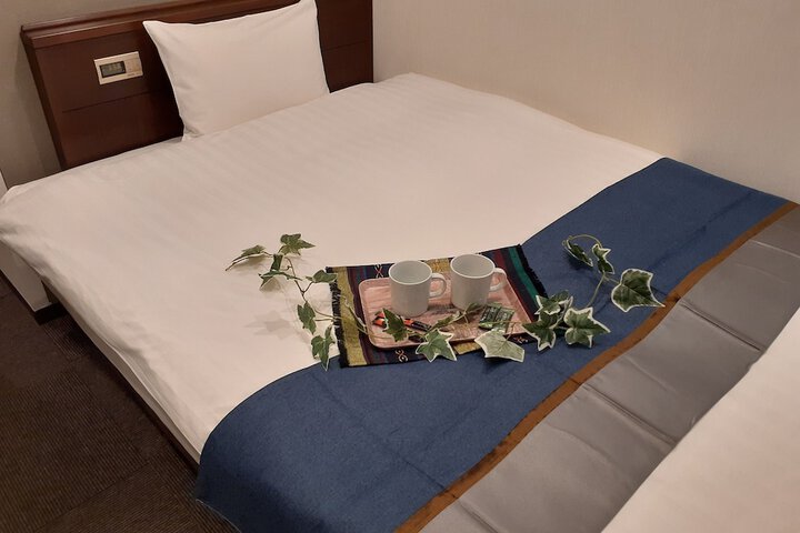 Room 12 of 46
