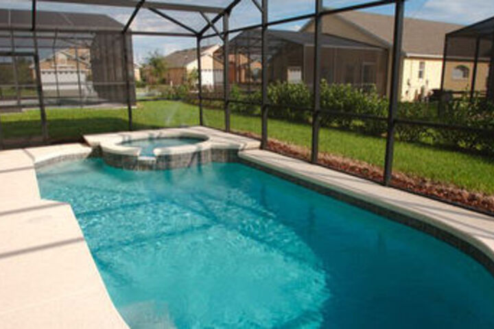 Pool 5 of 7