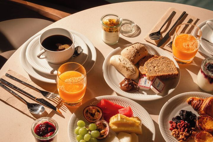 Breakfast/Coffee Service 39 of 51