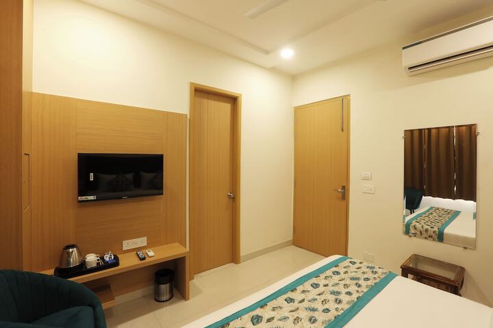 Room 7 of 21