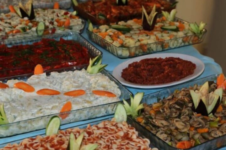 Dining 37 of 71