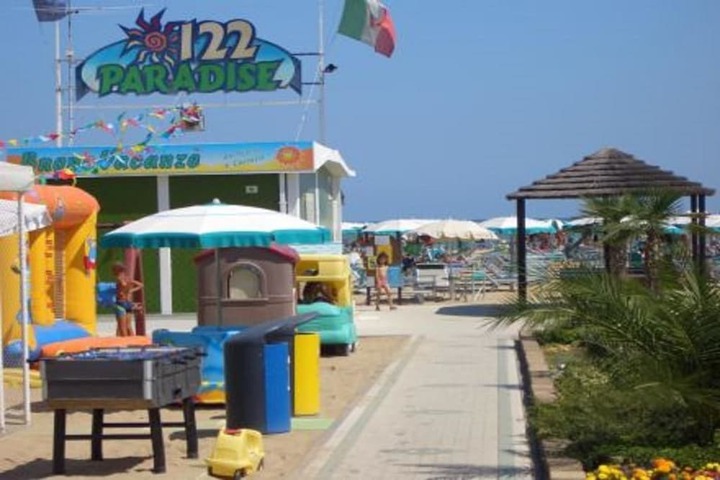 Beach 22 of 27