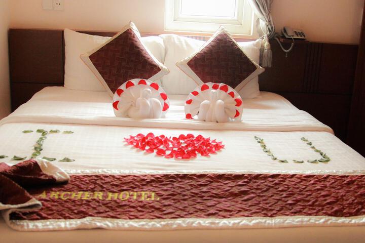 Archer Hotel