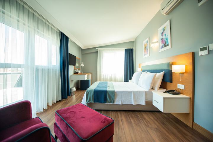 Room 14 of 39