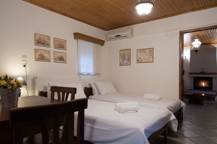 Room 9 of 71