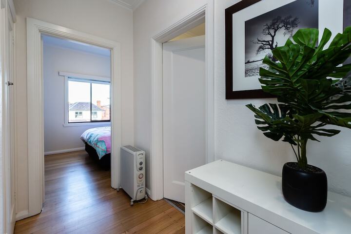 Room 15 of 19
