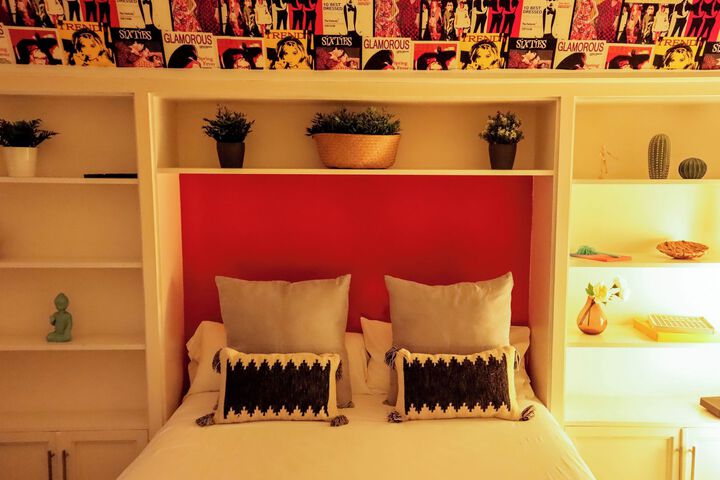 Room 17 of 23