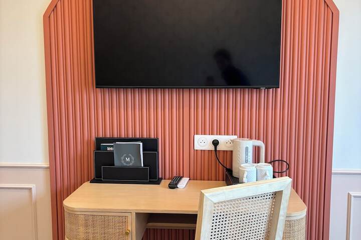 Room 46 of 94