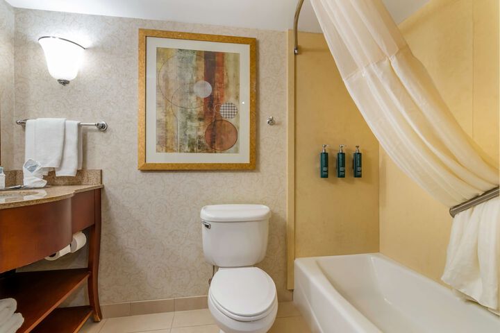 Room 15 of 33