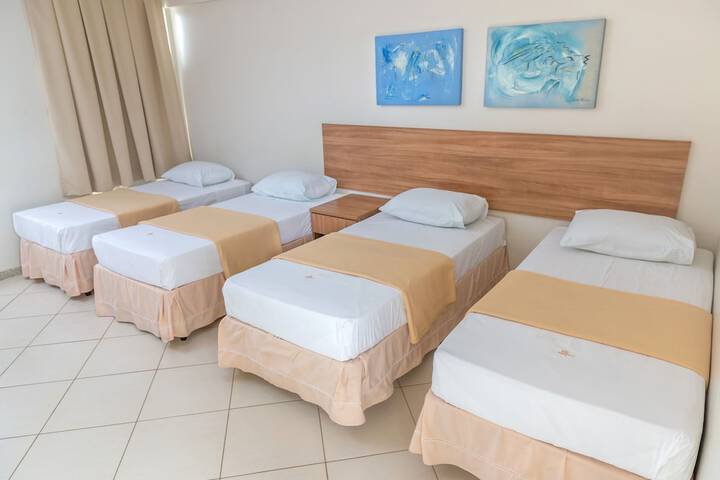 Room 4 of 40