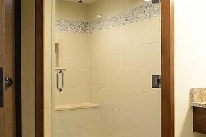 Bathroom shower