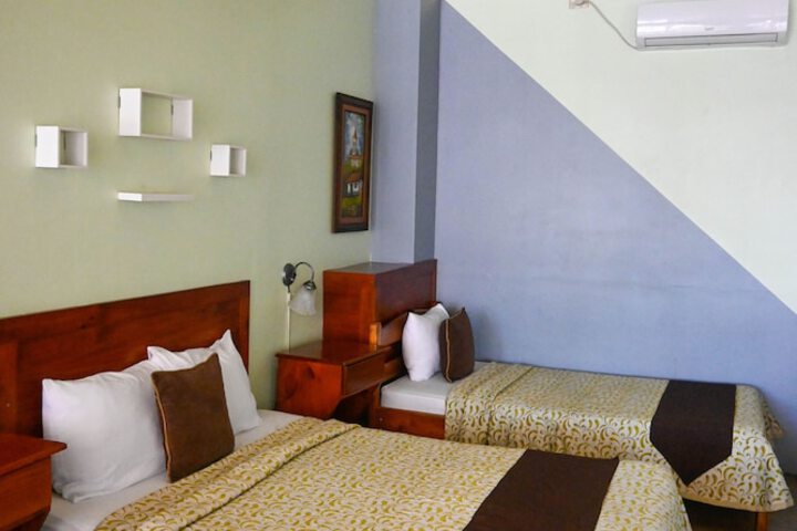 Room 75 of 269