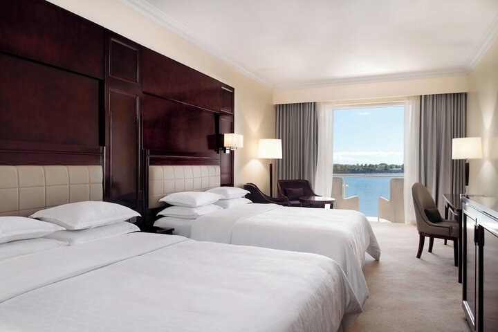 Room 25 of 103