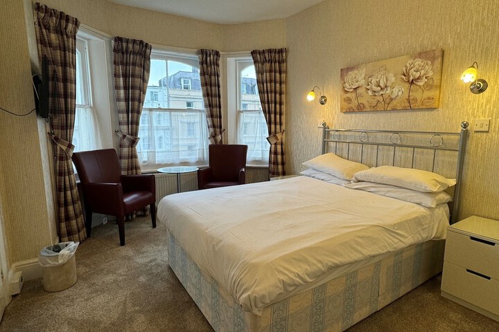 Room 17 of 59