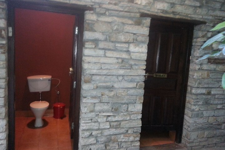 Room 13 of 47