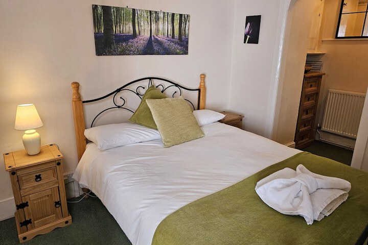 Room 5 of 46