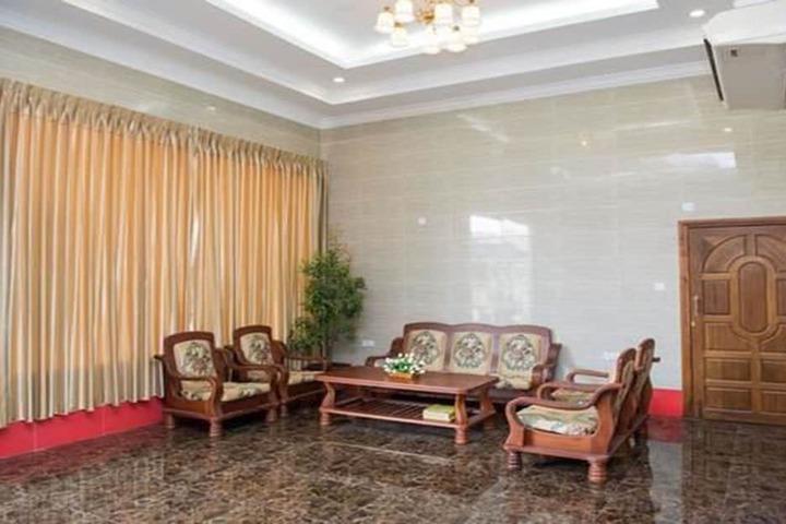 Hotel Interior 3 of 24