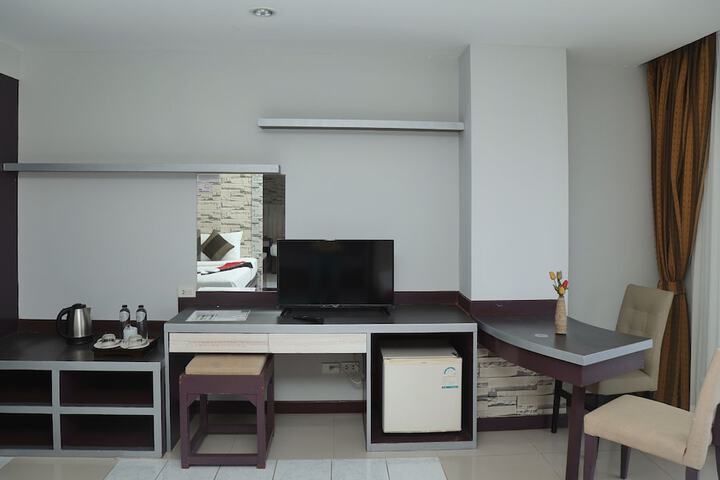Room 62 of 127