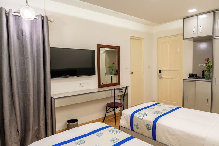 Room 8 of 31