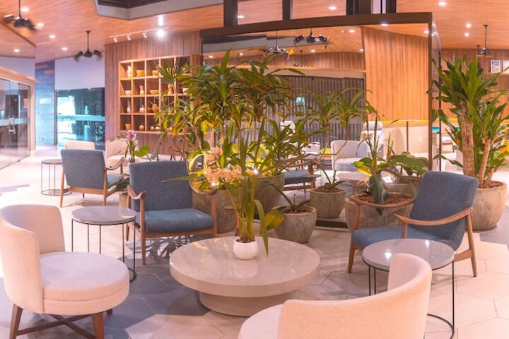 Guest Lobby